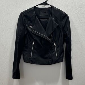 BLANK NYC "Record Breaker" collarless faux leather moto jacket in black vegan xs